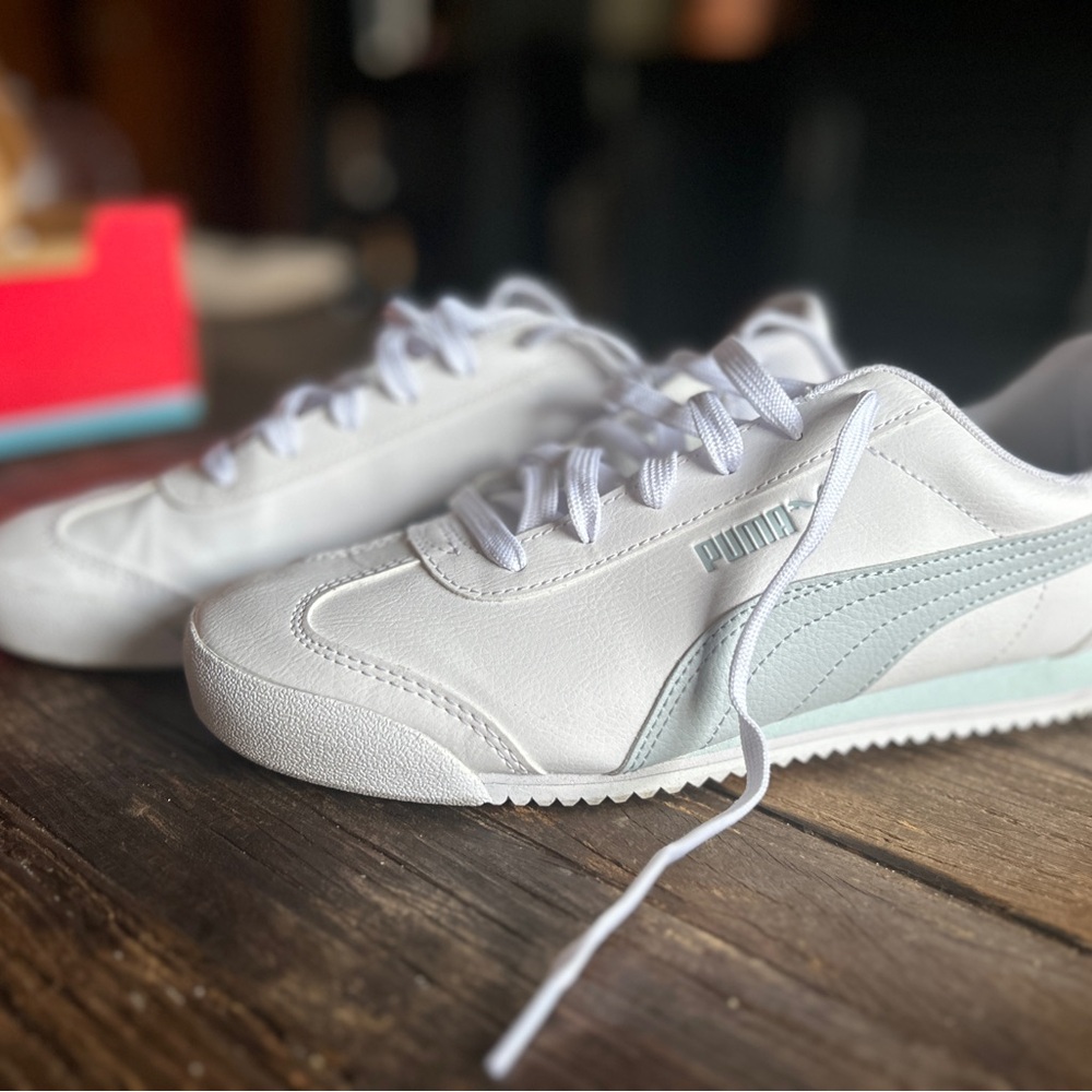 Puma sneakers
